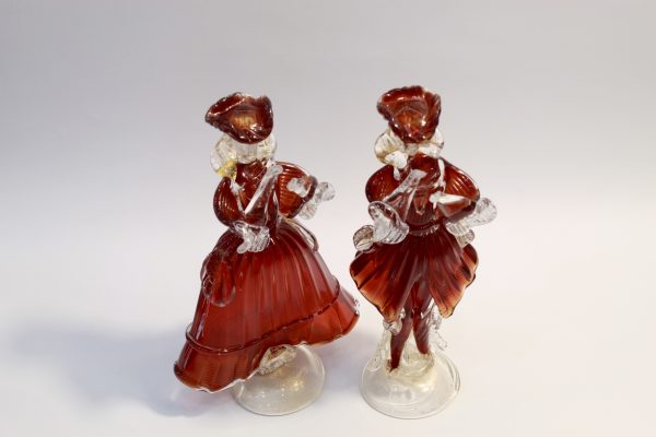 MAN & WOMAN ART CLASS FIGURINE